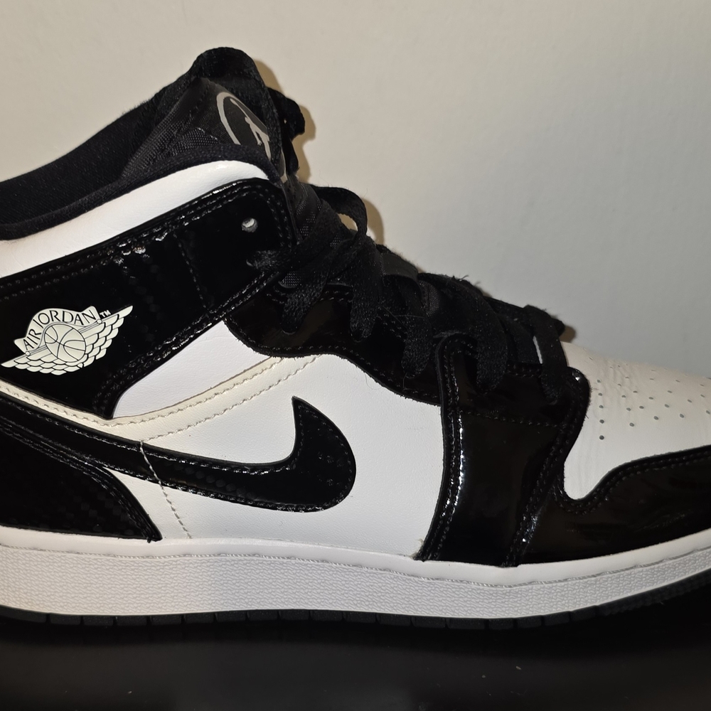 Nike Air Jordan 1 Mid SE All-Star Carbon Fiber (GS) 6.5Y - Picture 11 of 15